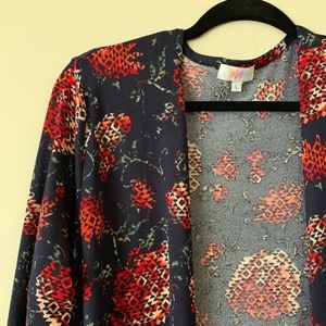 Large LulaRoe Sarah cardigan